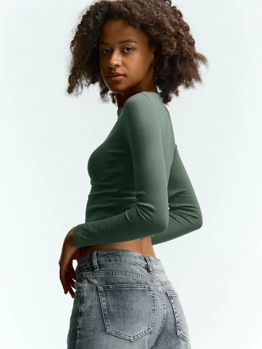GATE Basic koszulka| Koszulki I Topy·Koszulki|Koszulki I Topy·Crop Top ☀️