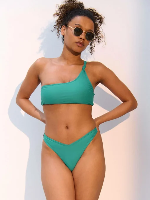 GATE Stringi bikini - dół| Kategorie·Stroje Kąpielowe ☀️
