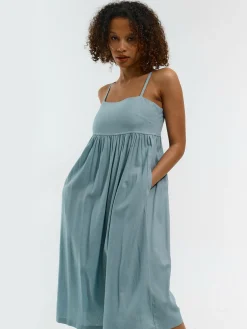 GATE Sukienka na ramiączek| Kategorie·Sukienki